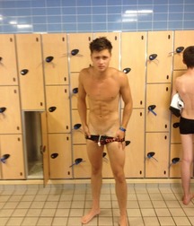 Locker Shots 5cd63bd465fa9.jpg