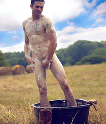 A Little Bit Country 2 5cd64097ad015.jpg