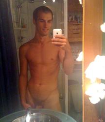 Boys with Phones 5cd8b54f59c0e.jpg