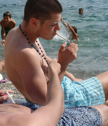 Life's a Drag 5cde53e5dab80.jpg