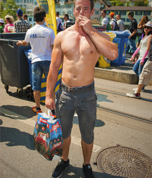 Life's a Drag 2 5ce2929aae579.jpg