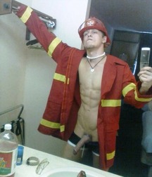 Boys with Phones 5ce2955e797c1.jpg