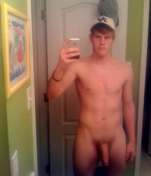 Boys with Phones 5ce295e20607b.jpg