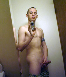 Boys with Phones 5ce295ed530c9.jpg