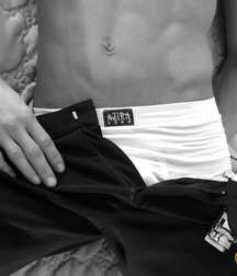 Zoom 5ce32c19b5be6.jpg