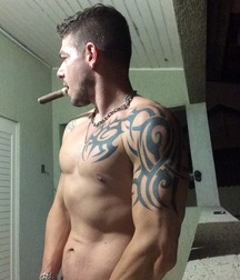 Life's a Drag 6 5d3eb7c56dae4.jpg