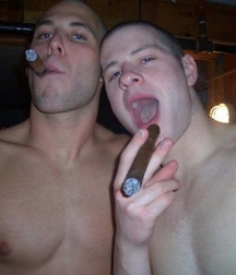 Life's a Drag 6 5d3eb7f2adb61.jpg