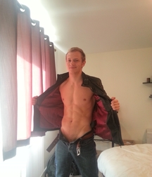 Boys with Phones 4 5d442a02c138d.jpg
