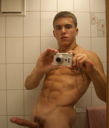 Boys with Phones 4 5d442a1141c41.jpg