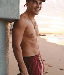 Austin Mahone Megamix 5d442d3c19a43.jpg