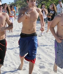 Austin Mahone Megamix 5d442dac42266.jpg