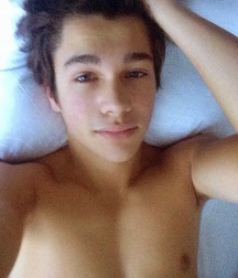 Austin Mahone Megamix 5d442e442ee6c.jpg