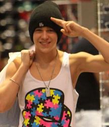 Austin Mahone Megamix 5d442e78ee2ab.jpg