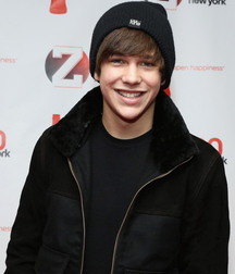 Austin Mahone Megamix 5d442ea59ea36.jpg