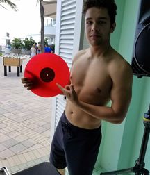 Austin Mahone Megamix 5d442ee05397b.jpg