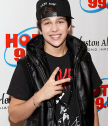 Austin Mahone Megamix 5d442ef5f1baf.jpg