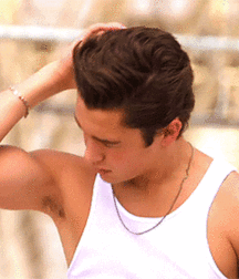 Austin Mahone Megamix 5d442f0da16a8.gif