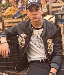 Austin Mahone Megamix 5d442f8b3f577.jpg
