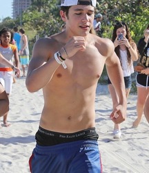 Austin Mahone Megamix 5d442f94e6f63.jpg