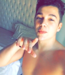 Austin Mahone Megamix 5d442fb9b7125.jpg
