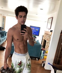 Austin Mahone Megamix 5d44302fe3b62.jpg
