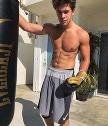 Austin Mahone Megamix 5d4430711eece.jpg