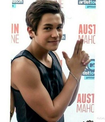 Austin Mahone Megamix 5d44309463660.jpg