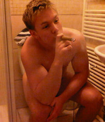 Life's a Drag 7 5d4807869d7b2.jpg