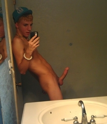 Boys with Phones 7 5d57fc1b39e56.jpg