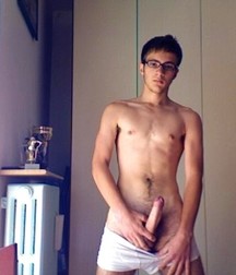 Boys with Phones 7 5d57fc441d4bc.jpg