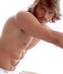 Luscious Locks 3 5d70855b6e2c2.jpg