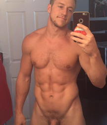 Boys with Phones 10 5d70891370c8b.jpg