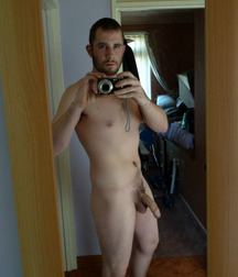 Boys with Phones 10 5d70894846aa1.jpg