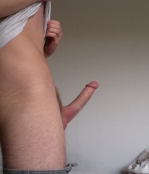 Boys with Phones 10 5d708961c848b.jpg