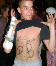 Saggin' 5d787f5e9fc86.jpg