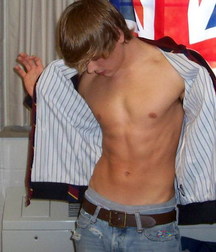 Saggin' 5d7c109cd56cb.jpg
