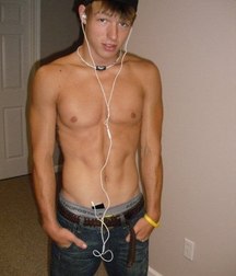Saggin' 5d7c10cfcaa54.jpg