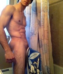Boys with Phones Guys Gay Tube Porn Selfie 5d7e8e24dc237.jpg