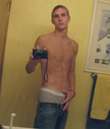 Saggin' 2 5d7e90308f620.jpg
