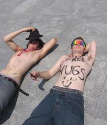 Saggin' 2 5d7e904dd5eee.jpg