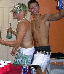 Saggin' 2 5d7e907750012.jpg