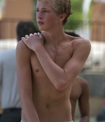 Saggin' 3 5d82db70e208f.jpg