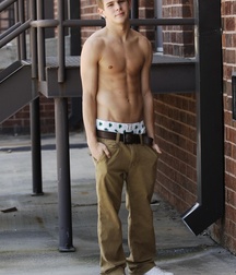 Saggin' 3 5d82db7b7236c.jpg