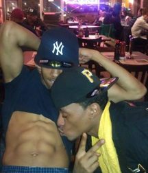 Saggin' 3 5d82db8b8e854.jpg