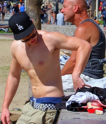 Saggin' 3 5d82db99286d8.jpg
