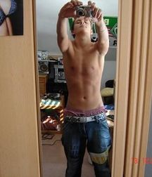 Saggin' 4 5d8bcdb7aa893.jpg