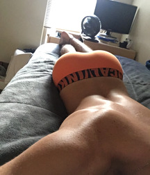 Butts and Holes 18 5d8bd01a8f945.jpg