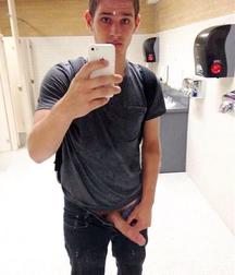 Boys with Phones 13 5d8d68517e52d.jpg
