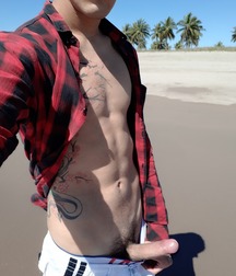 Boys with Phones 13 5d8d6861ab9a1.jpg