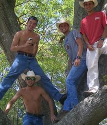A Little Bit Country 16 5d8fe2ca07344.jpg